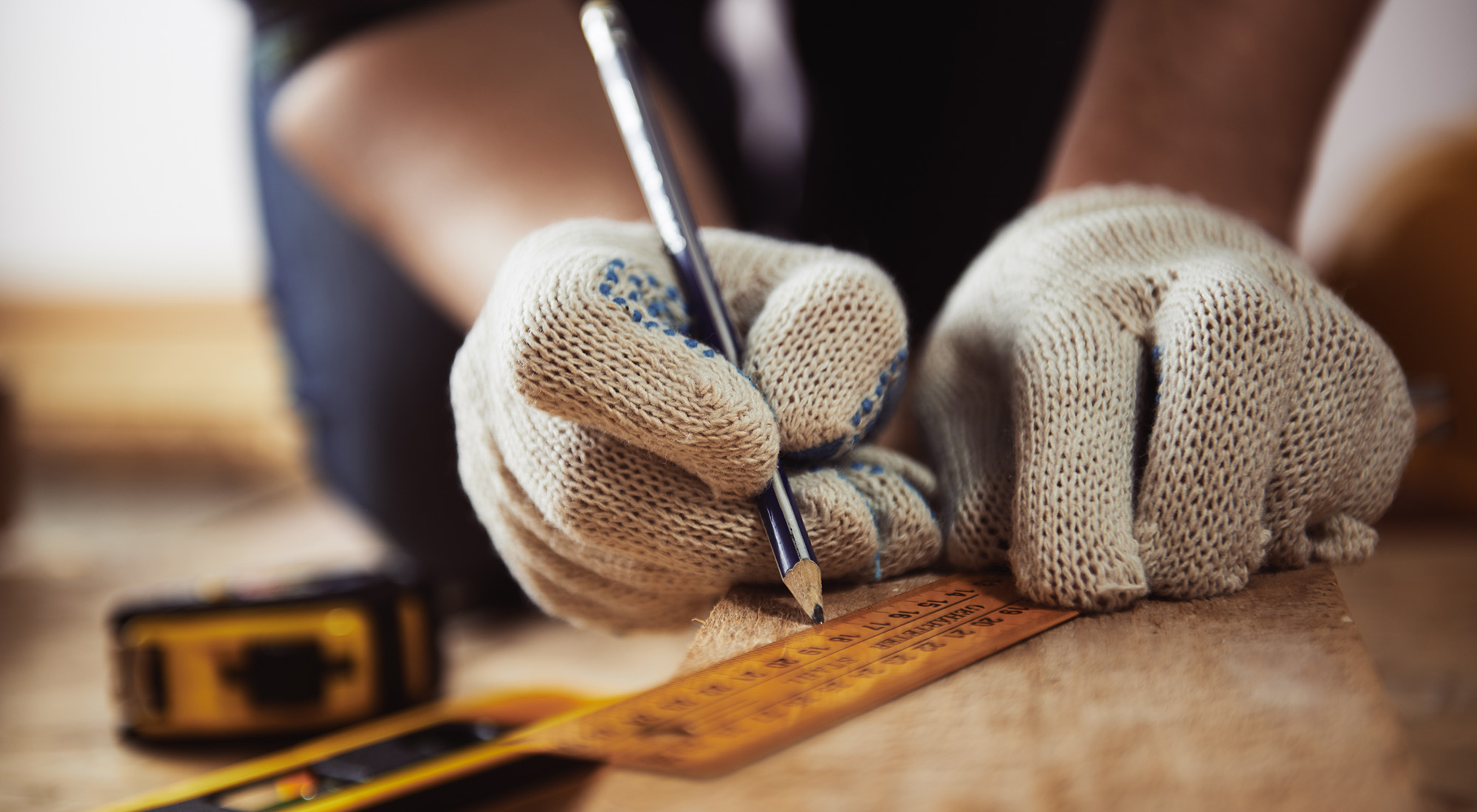 Why In-House Tradesmen Are Better Than Subcontractors